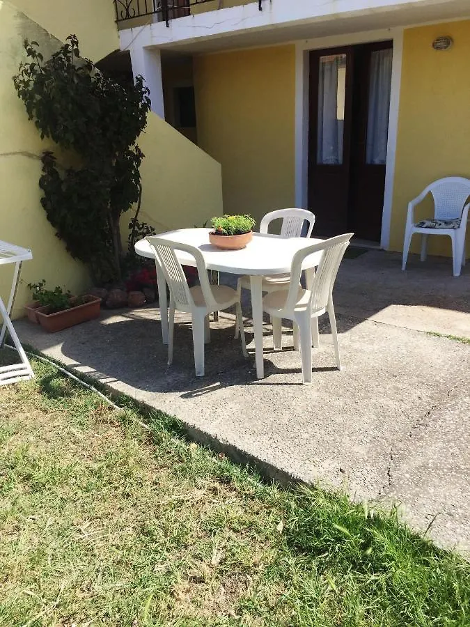 B&B Anna Piscinas 0*,